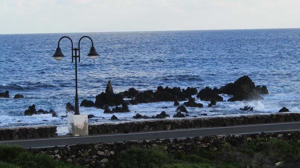 Marysol 6 Terrace With Sea Views, Close To The Sea Punta Mujeres Oda fotoğraf